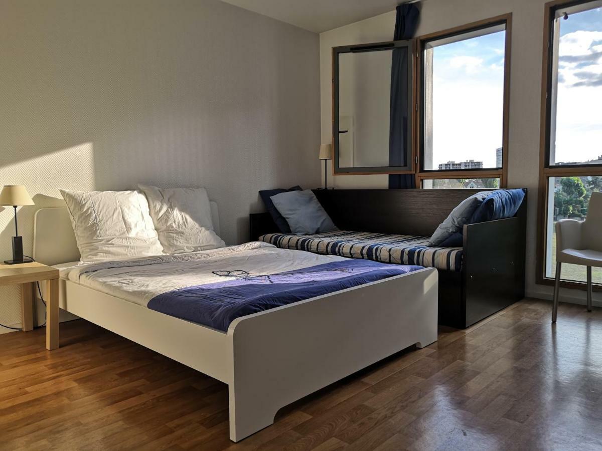 Studio Lumineux 10 Min A La Defense Rueil-Malmaison Buitenkant foto